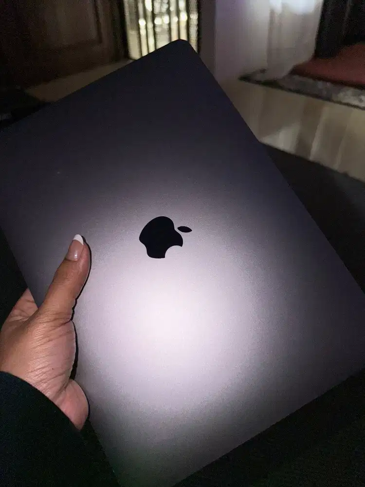 dijual Macbook Apple M1 2020