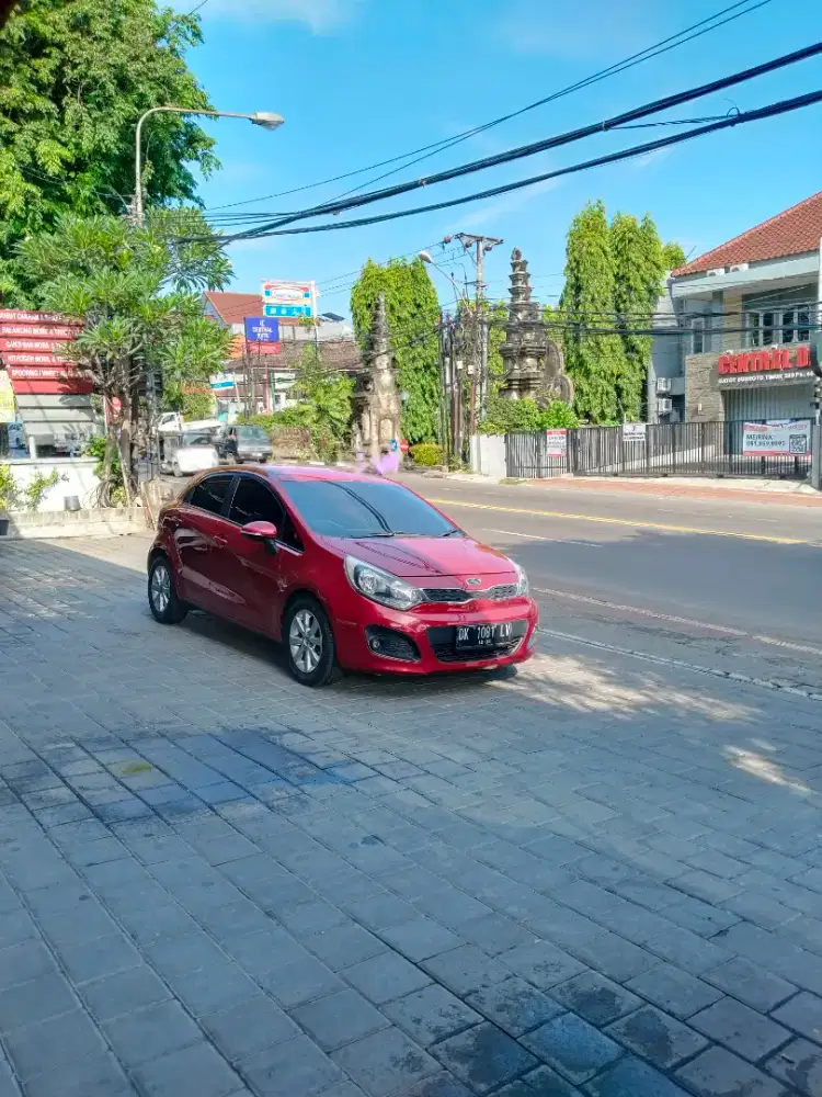 KIA RIO AT 2014 ASLI BALI WARNA FAVORITE NEW MODEL