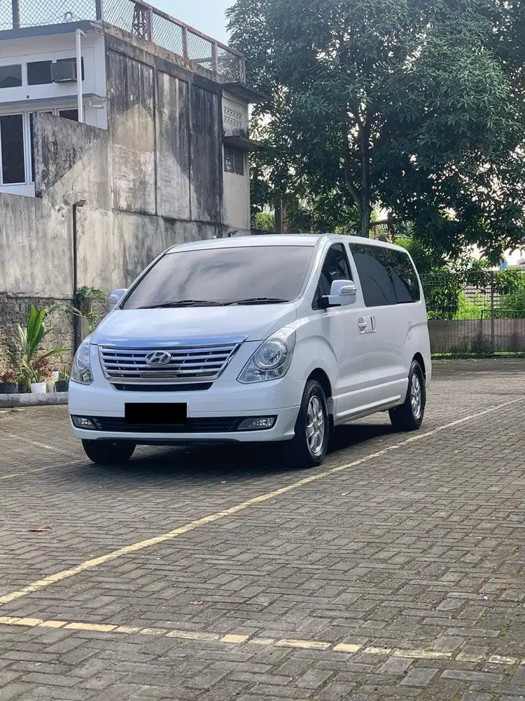 Hyundai H1 AT 2012 H 1