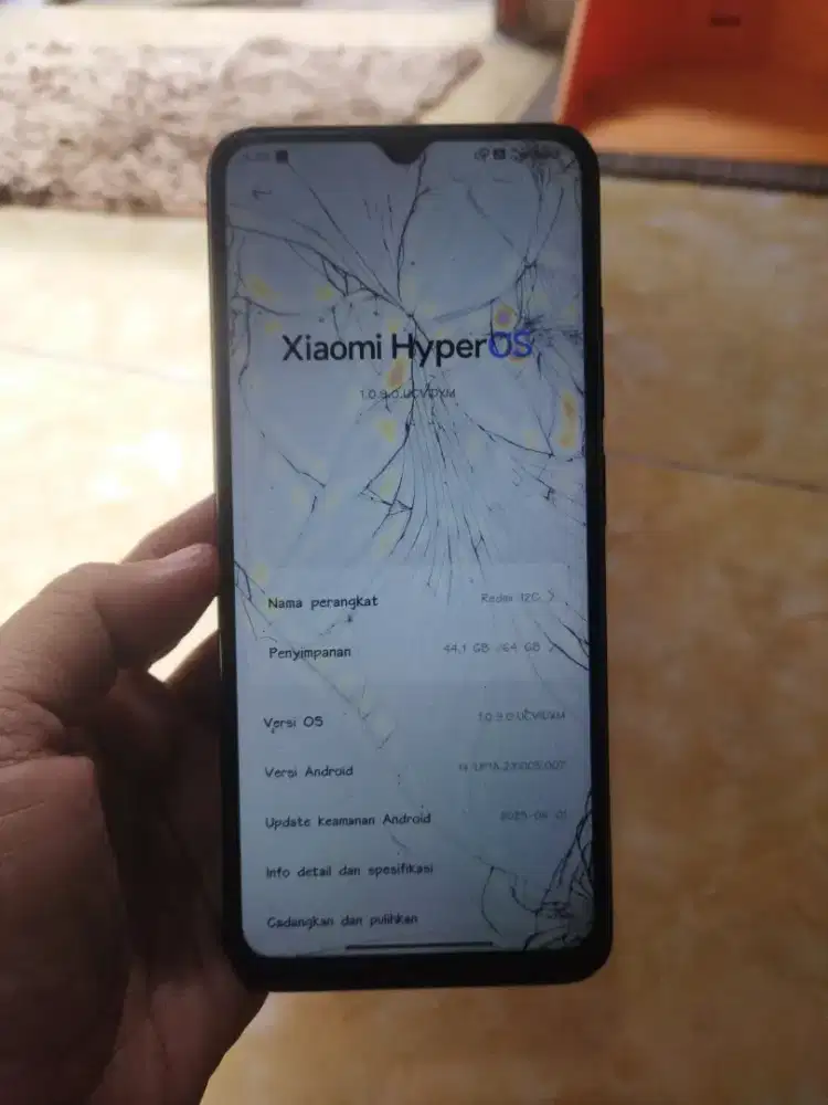 Redmi 12c 4/64 minus dipoto