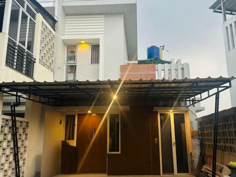 Cinere Blok L Rumah 3 Lantai Furnished Harga Murah Siap Huni