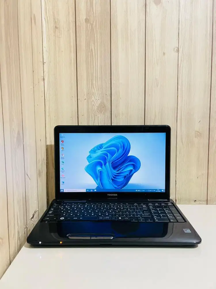 Laptop Toshiba Dynabook Core i5 Ram 4Gb Ssd 256Gb