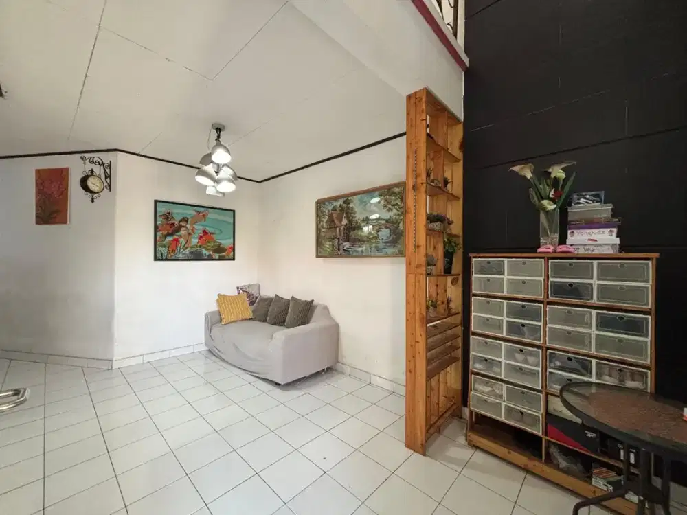 Rumah minimalis 2 lantai Dekat Griya Yogya Antapani  Bandung Timur