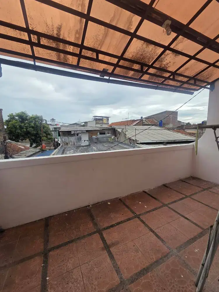 Rumah Dalam Gang 2 Lantai Siap Huni Pasir Koja Bandung