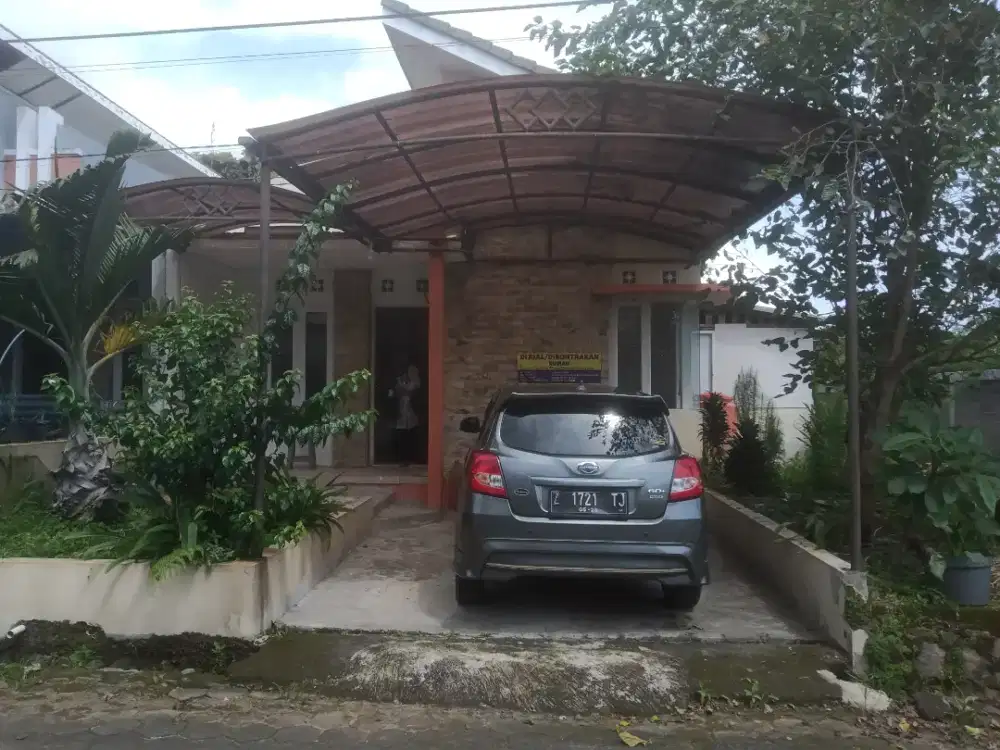 Di Jual / Di kontrakan rumah