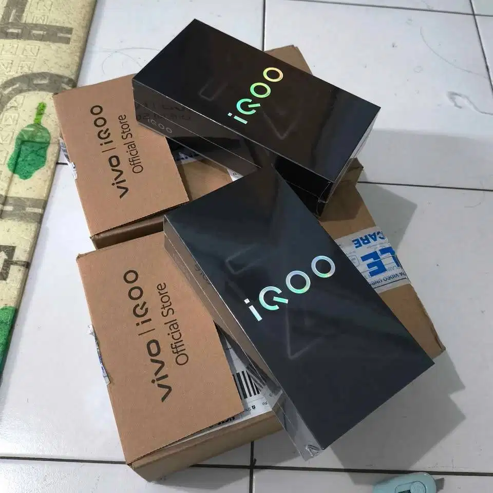 VIVO IQOO Z9X 8/256 TERMURAH
