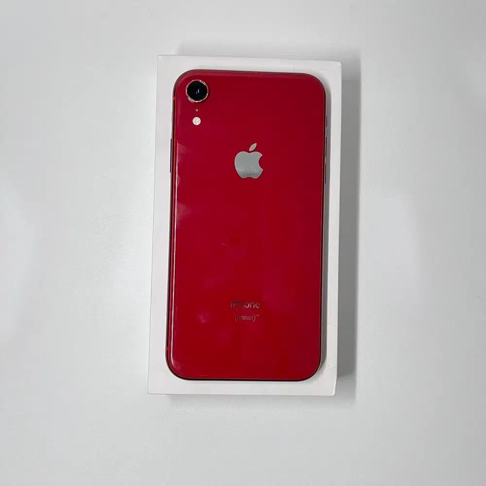 iPhone XR 128GB Red ex iBox