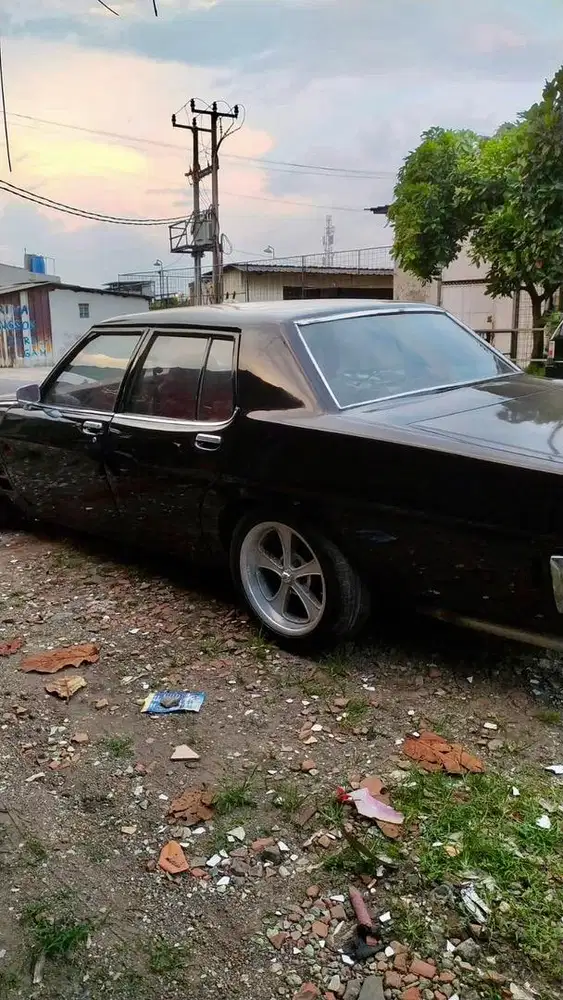 Holden Statesment AT trimatic HQ