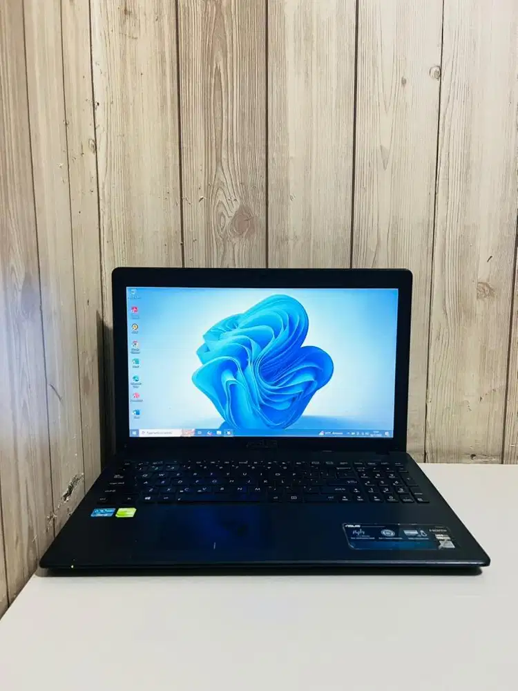 Laptop Asus X550 Core i5 Ram 4 Ssd