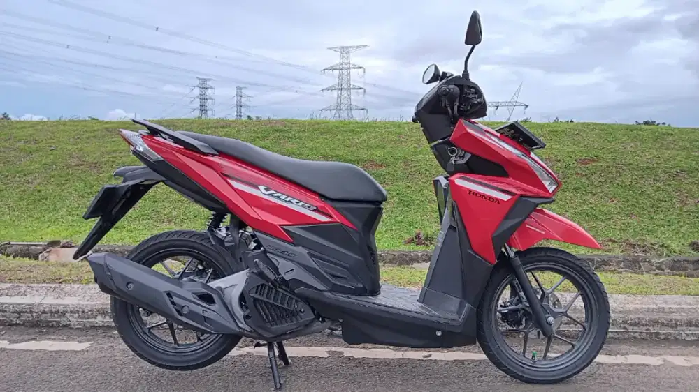 Honda Vario 125 LED CBS ISS 2017 low KM