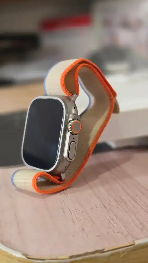 Apple Watch Ultra 2 49mm Kondisi Mulus -Siap Pakai