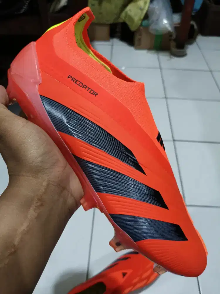 Adidas Predator Elite FG Laceless Size 42 (26.5 cm) Kondisi Baru