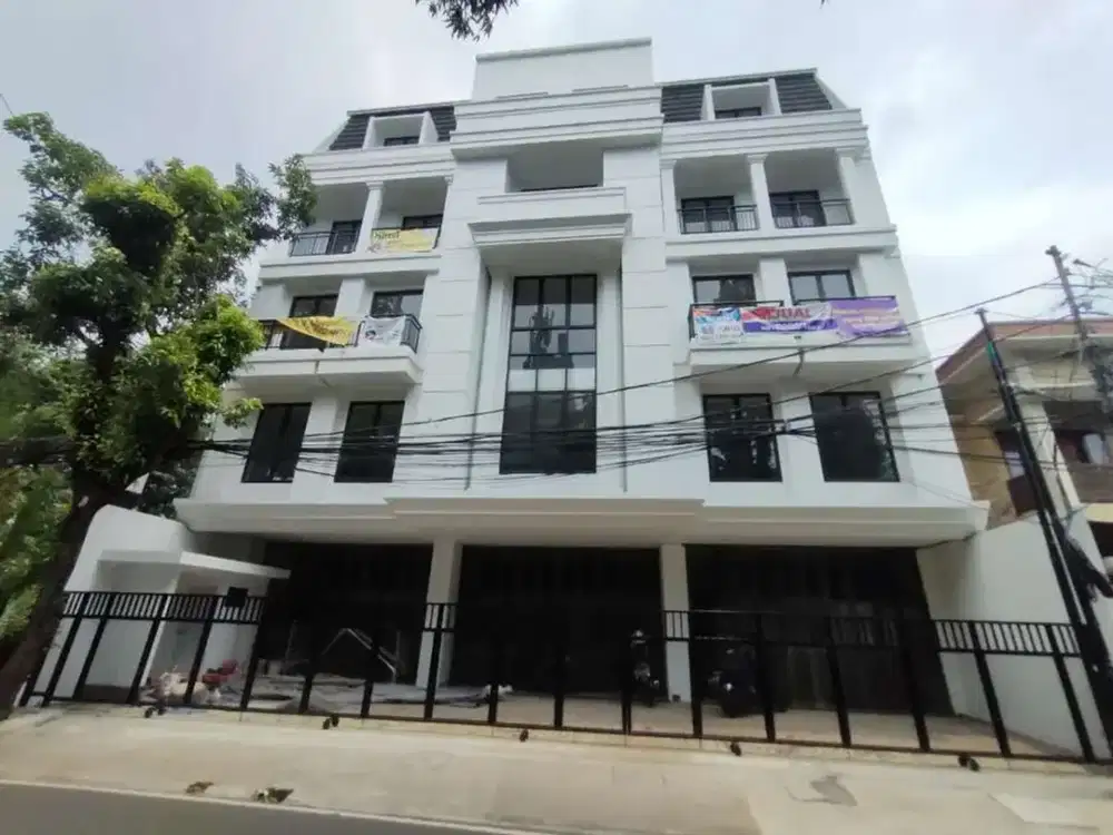 RUKO DIJUAL LOKASI STRATEGIS PUSAT BISNIS GUNTUR SAHARJO BANGUNAN BARU