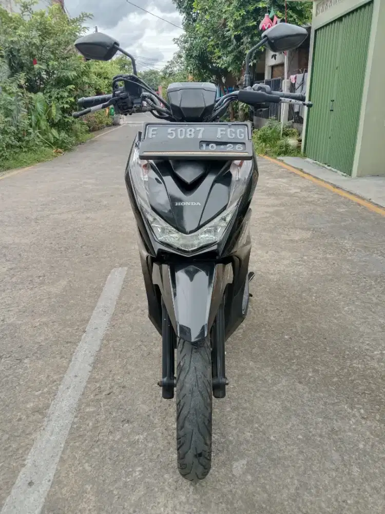 Dijual motor Honda Beat street 2021
