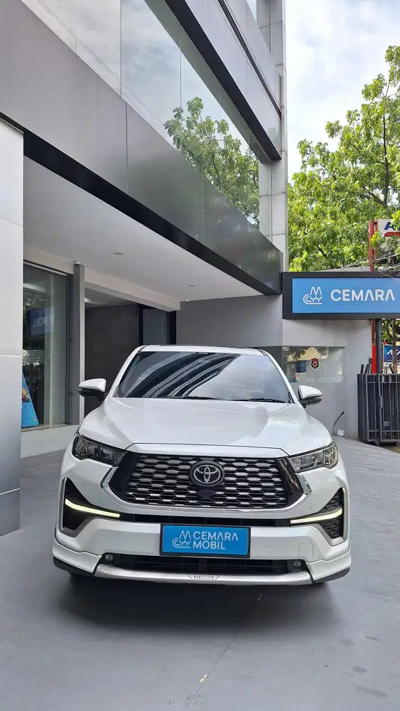 Toyota Kijang Innova 2.0 Zenix Q HV CVT TSS Modellista 2023