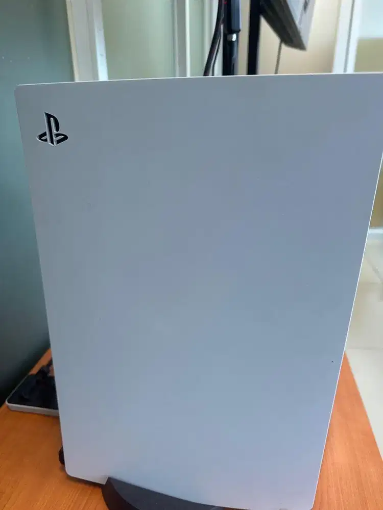 Jual ps 5 karena tidak pernah pakai