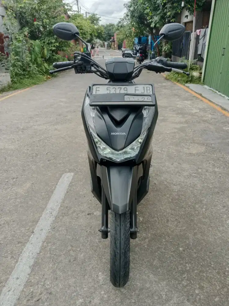 Dijual motor Honda Beat street 2023