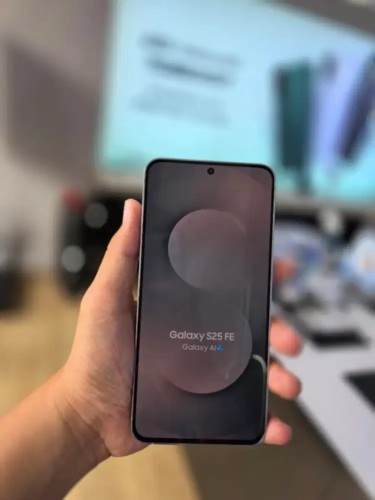 Samsung S25 FE 8/256 GB Rp 9.799.000 GRATIS BUDS CORE