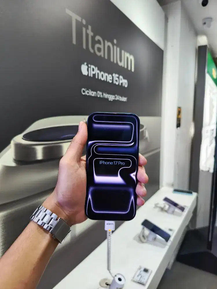 IPhone 17 Pro 256 Deep Blue