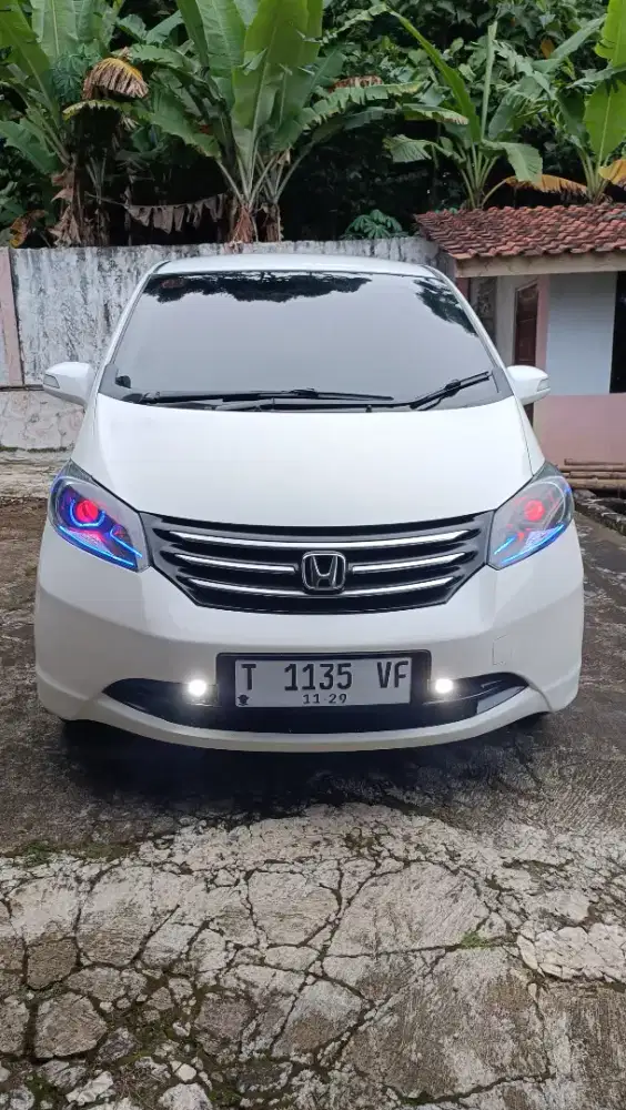 Honda Freed 2010