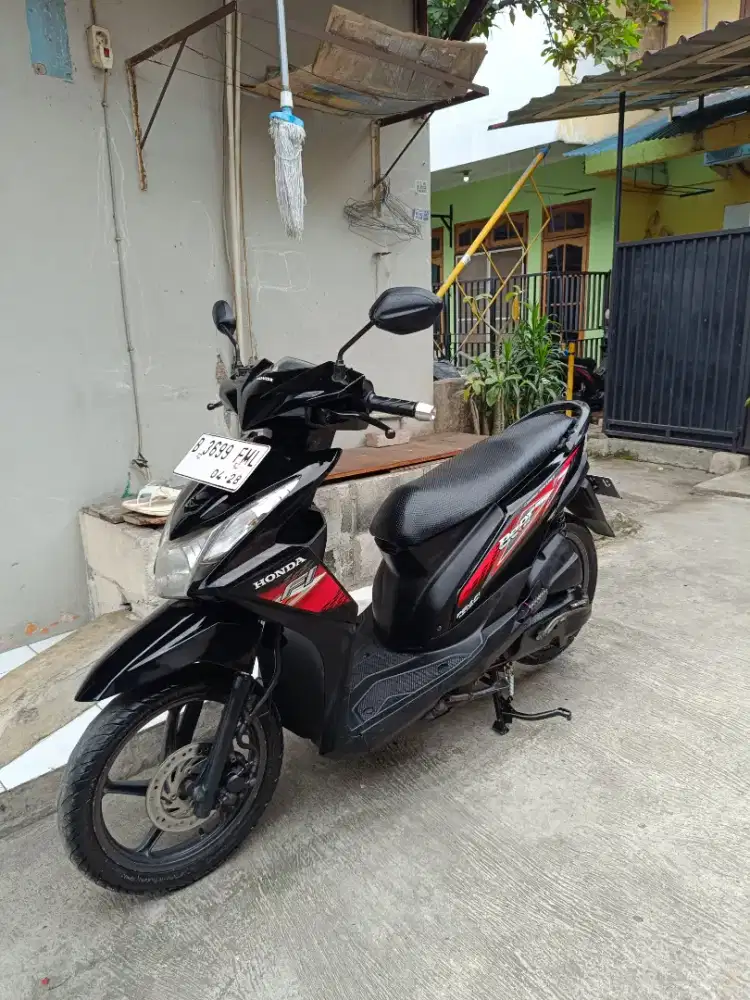 HONDA BEAT INJEKSI THN 2013 MULUS