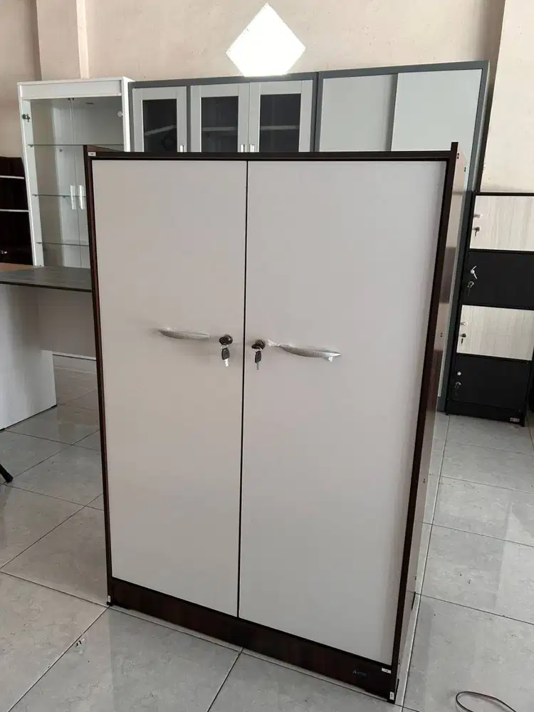 LEMARI PAKAIAN ANAK 2 PINTU PROMO SALE TERMURAH