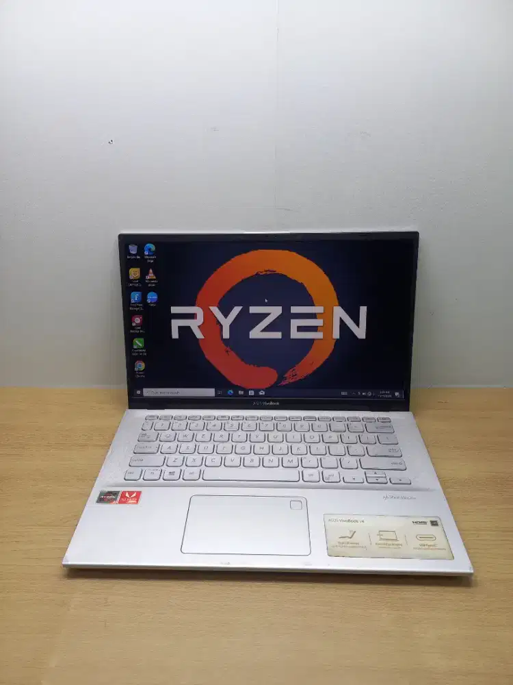 Laptop asus ryzen