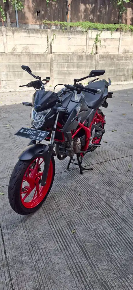 CB150R STREETFIRE TAHUN 2018
