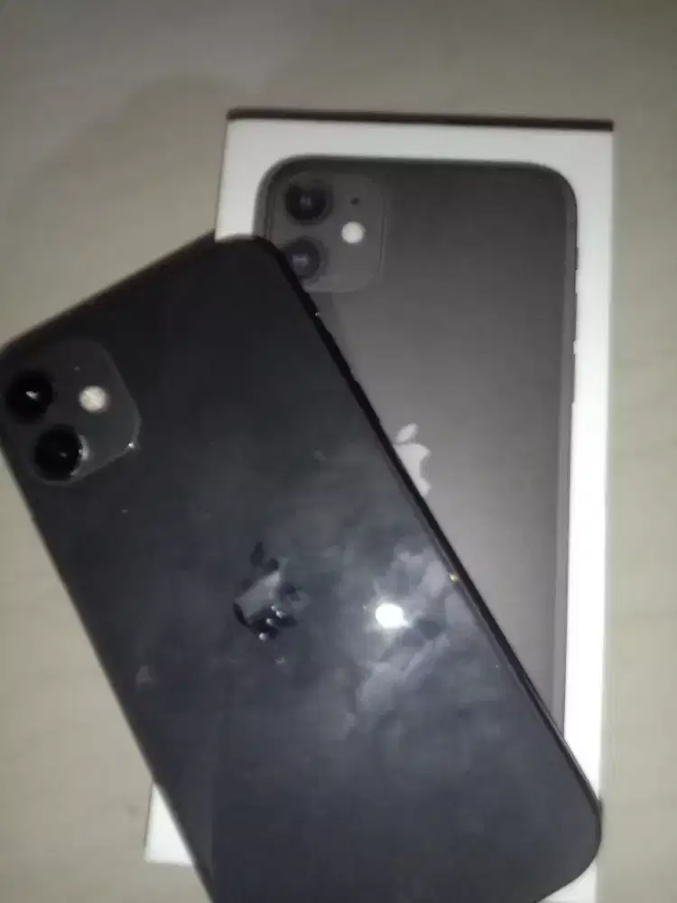 For sale iphone 11 64gb eX ibox