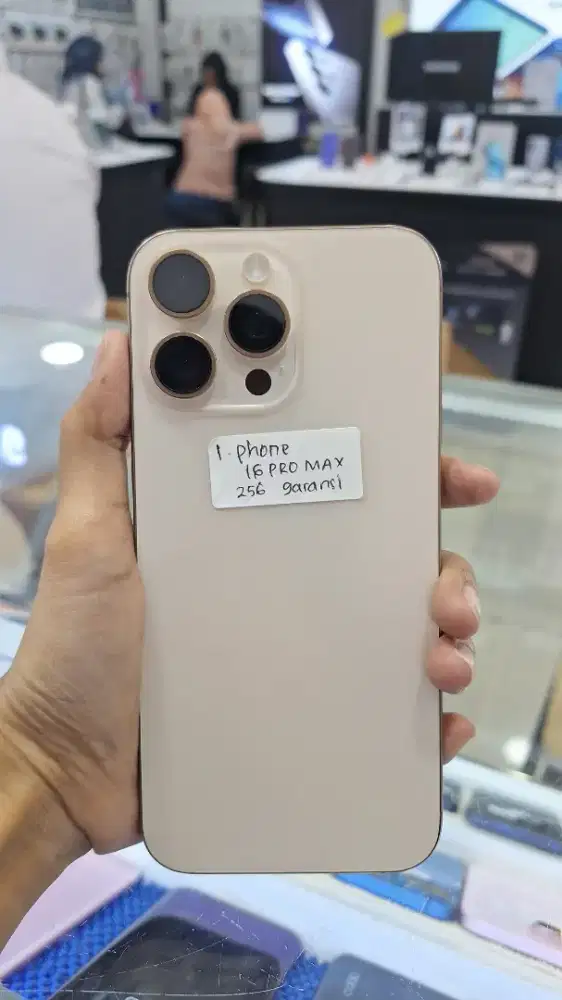 Seken iphone 16 pro max 256gb