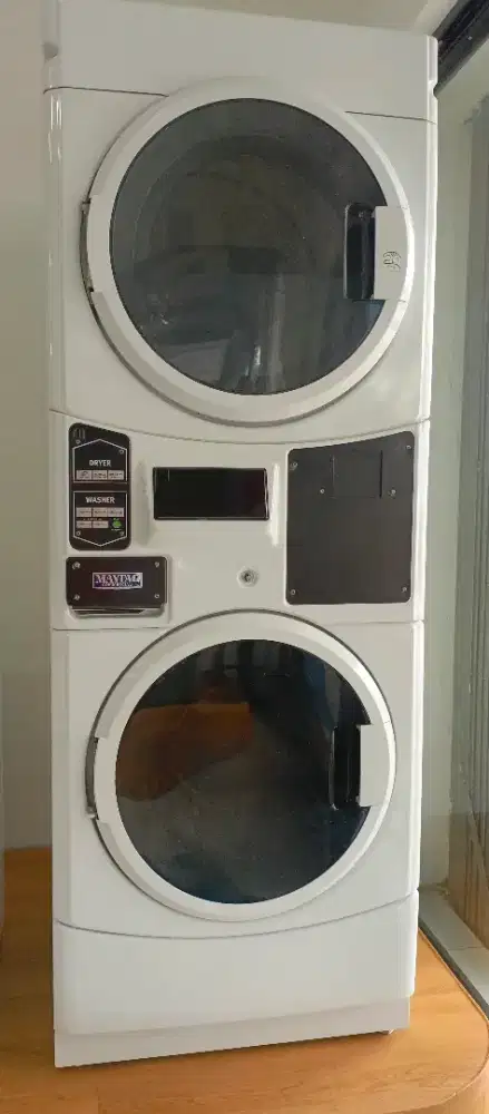 Stack Washer Dryer Maytag MLG22