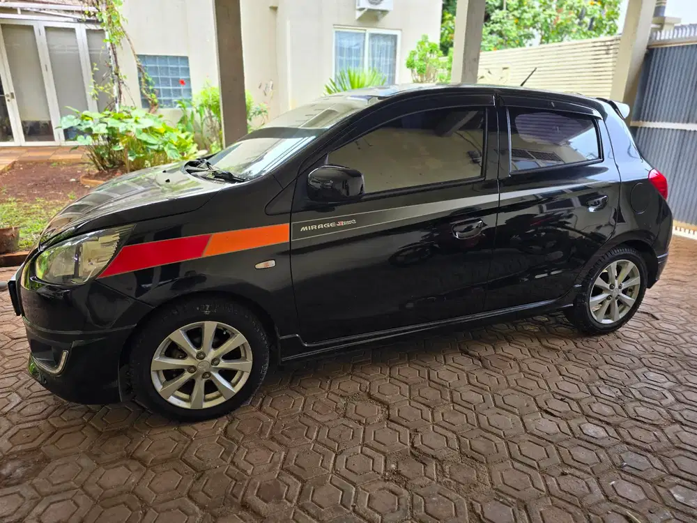 Mitsubishi Mirage 2016 Bensin