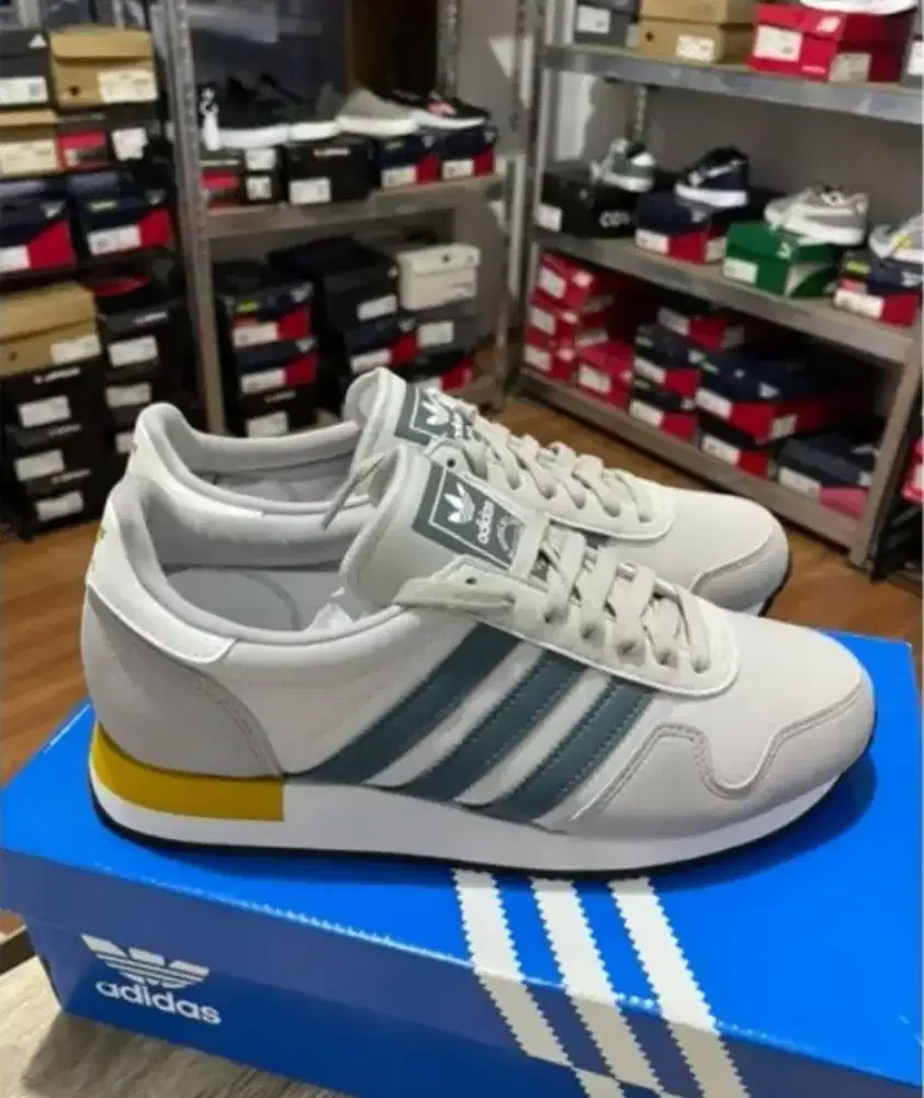 Sepatu sneaker Adidas Usa Run 84 sizs 44 murah