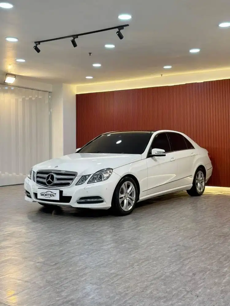Mercedes Benz E 300 Avantgarde Tahun 2012