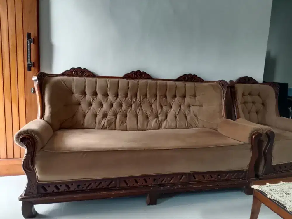 Kursi tamu ukir kayu jati lama