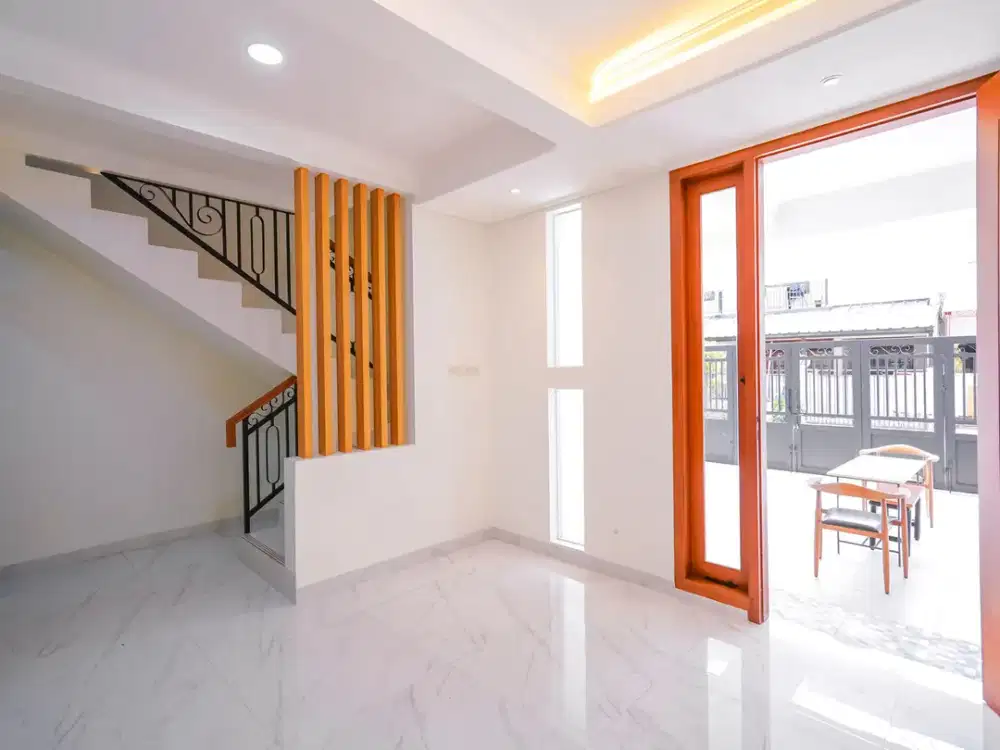 Rumah 3 Lt SHM 10 menit ke Gerbang Tol Brigif Dibantu KPR J-33711