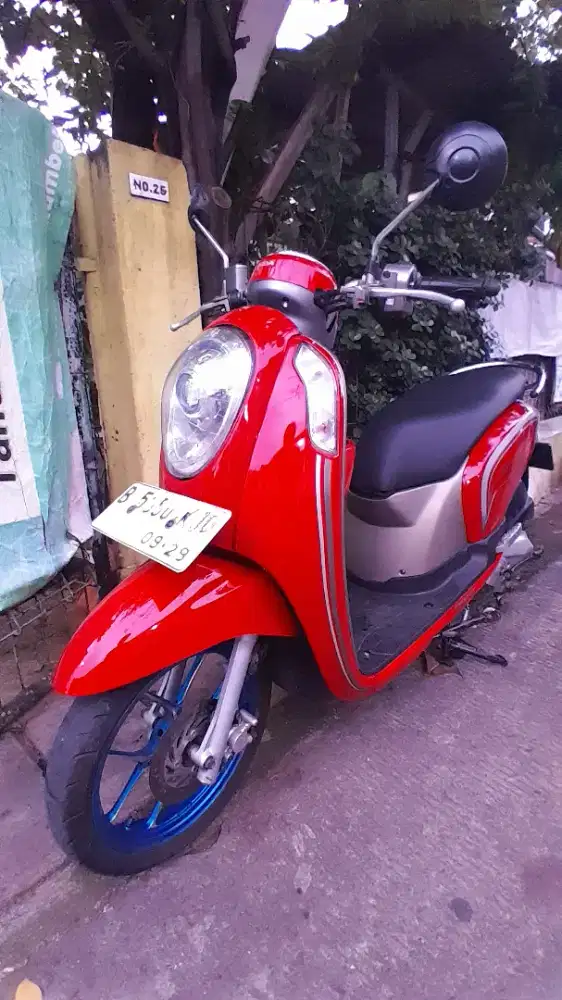 Bismillah jual honda scoopy thn 2016