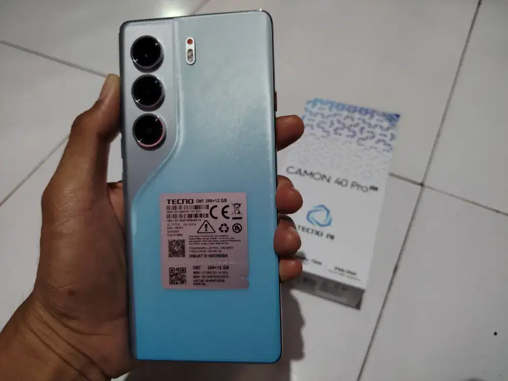 tecno camon 40 pro 5g 12/256 fullset
