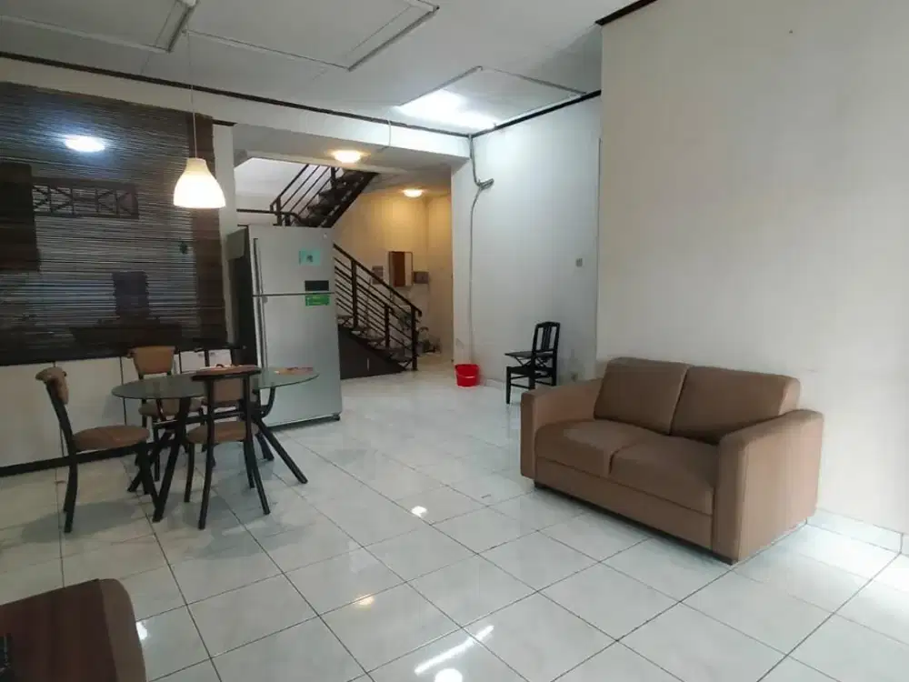 Dijual Rumah Murah 2 lantai SHM siap huni Furnish di Kembar Mas, Kota Bandung