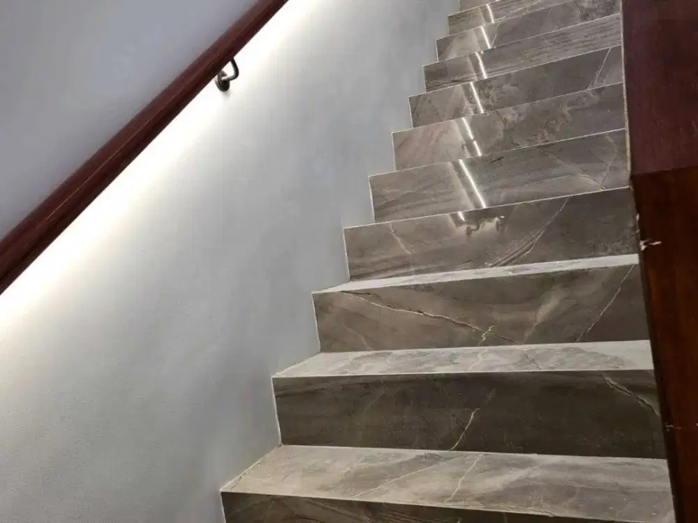 DIJUAL RUMAH PANDUGO TIMUR SURABAYA RON.A2852