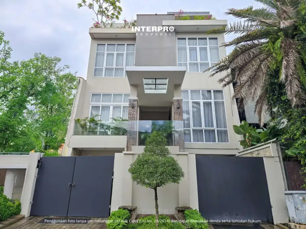 Rumah Mewah Taman Permata Buana Full Furnished Ada 2 Taman - 250m2