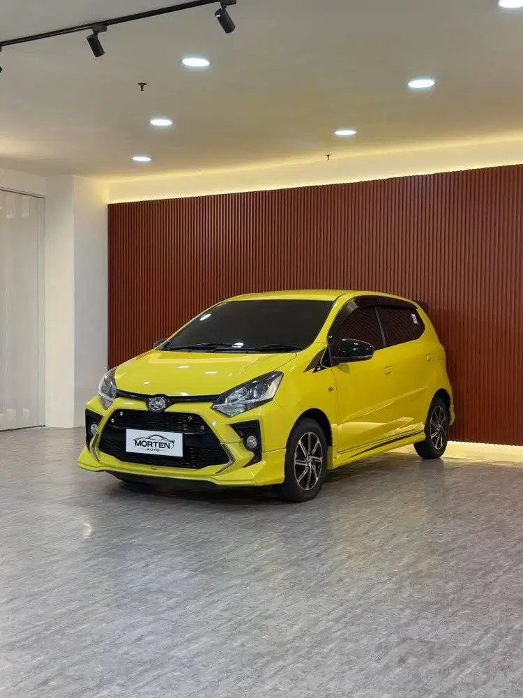 Toyota Agya 1.2 GR Sport AT Tahun 2022 Km 22 Rb