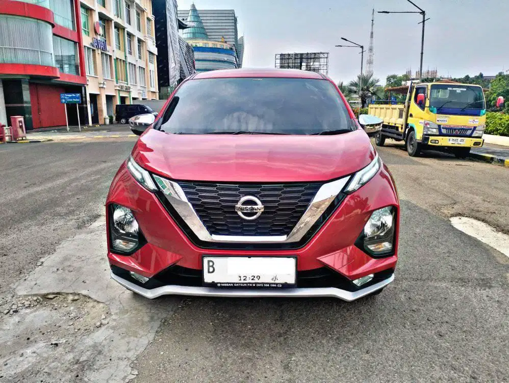 Nissan Livina VL AT 2019 Low KM