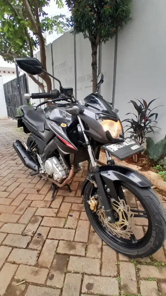 Bismillah jual yamaha vixion thn 2013