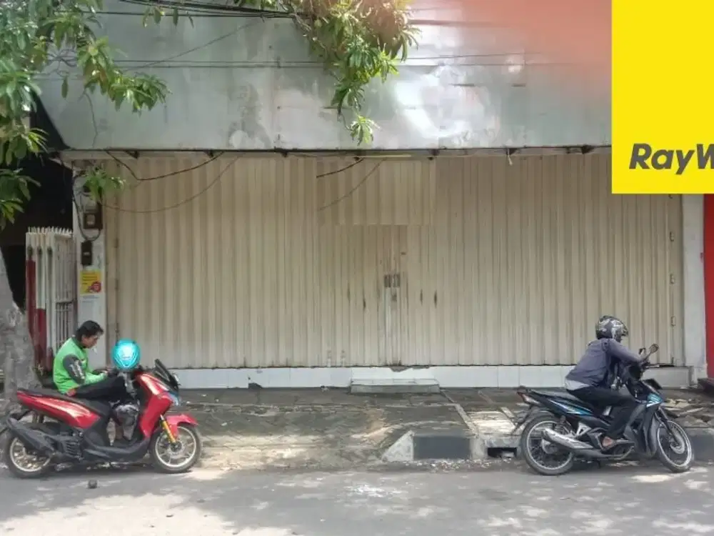 Disewakan Ruko 2 lantai di Raya Dukuh Kupang Surabaya
