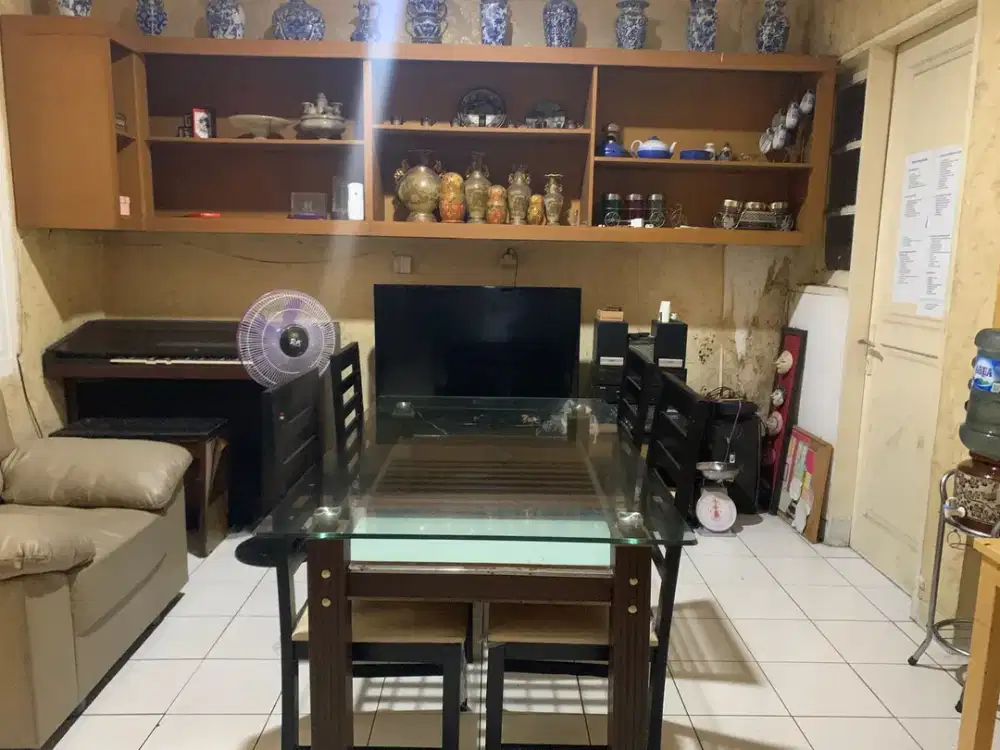 Rumah Luas Siap Huni 7 Menit ke mall Living Word Kota Wisata J-34736