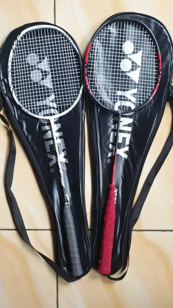 Raket yonex arc saber 11 dan yonex duora