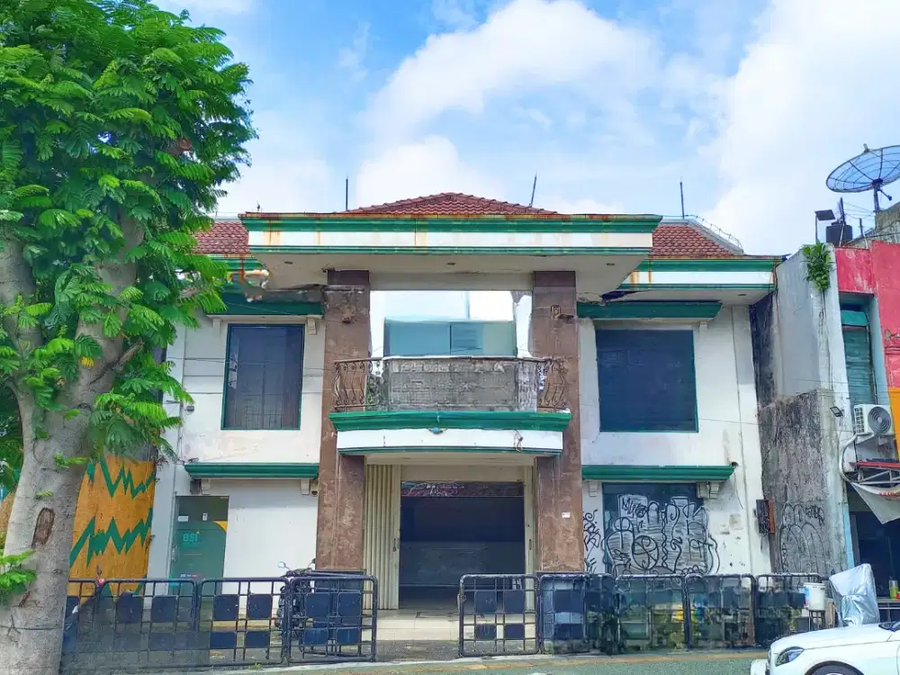 Ruang Usaha 2 Lantai Cocok Untuk Kantor bank di MT Haryono Siap Pakai