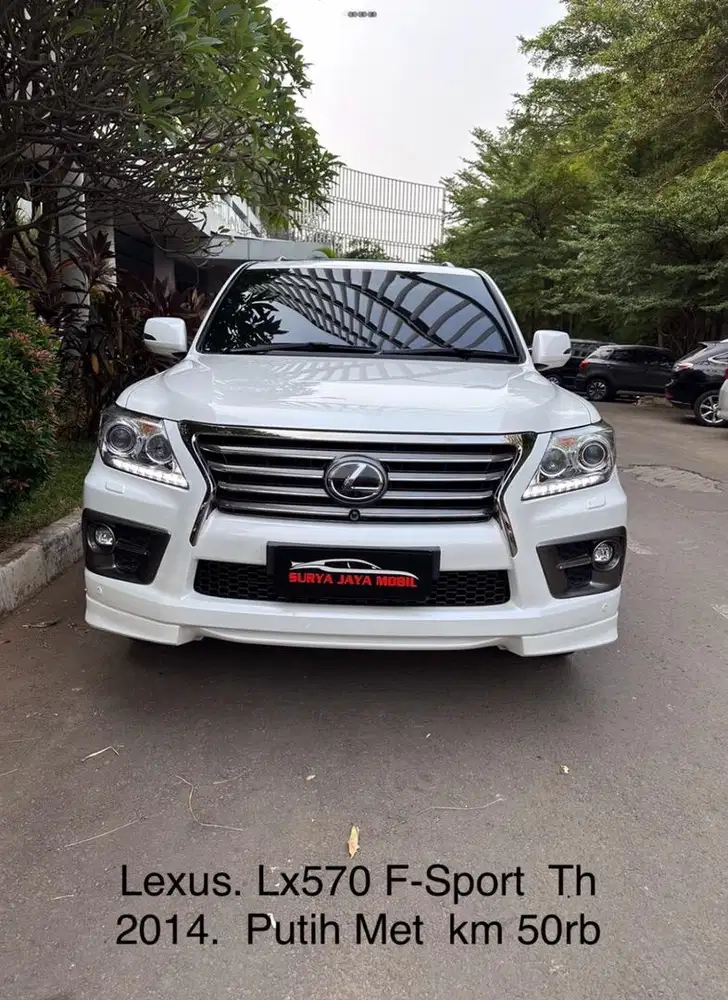 Lexus Lx570 F-Sport  At Th 2014.  Putih Met  km 50rb