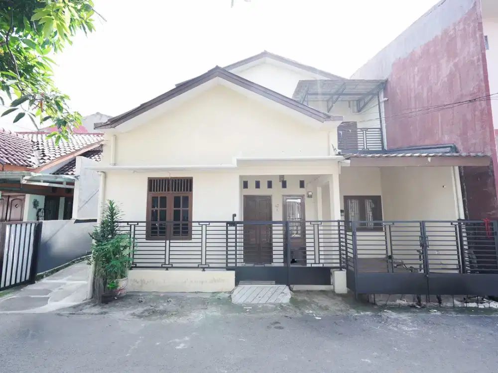 Rumah LB 120 SHM 15 Menit ke Lagoon Avenue Mall Bekasi J-34879